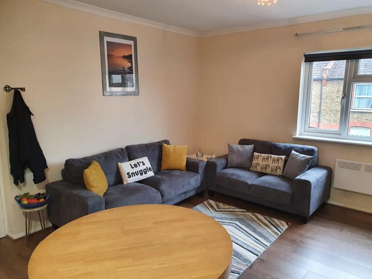 Sav Apartments Watford Watford  Szoba fotó