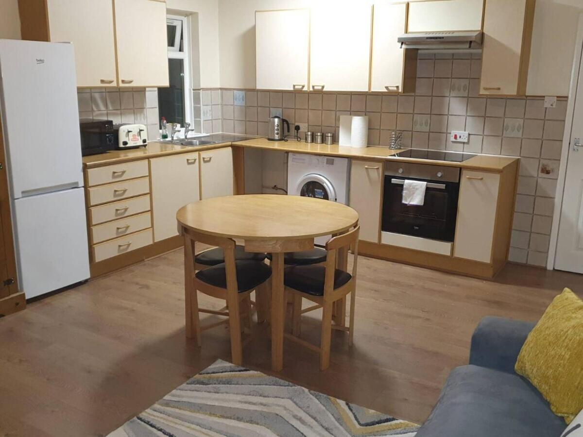 Sav Apartments Watford Watford  Szoba fotó